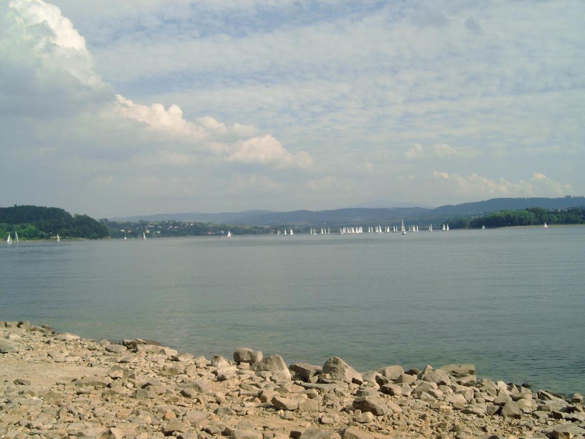 Domek Caloroczny Tresna Agata Luaran gambar