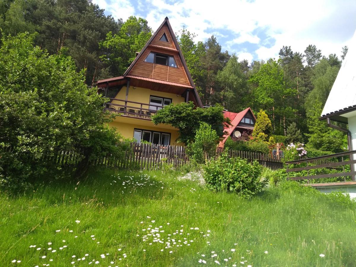 Domek Caloroczny Tresna Agata Luaran gambar