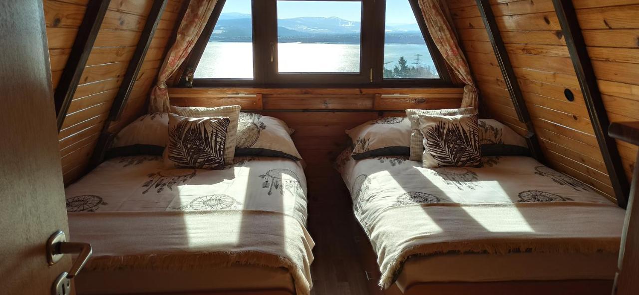Domek Caloroczny Tresna Agata Luaran gambar
