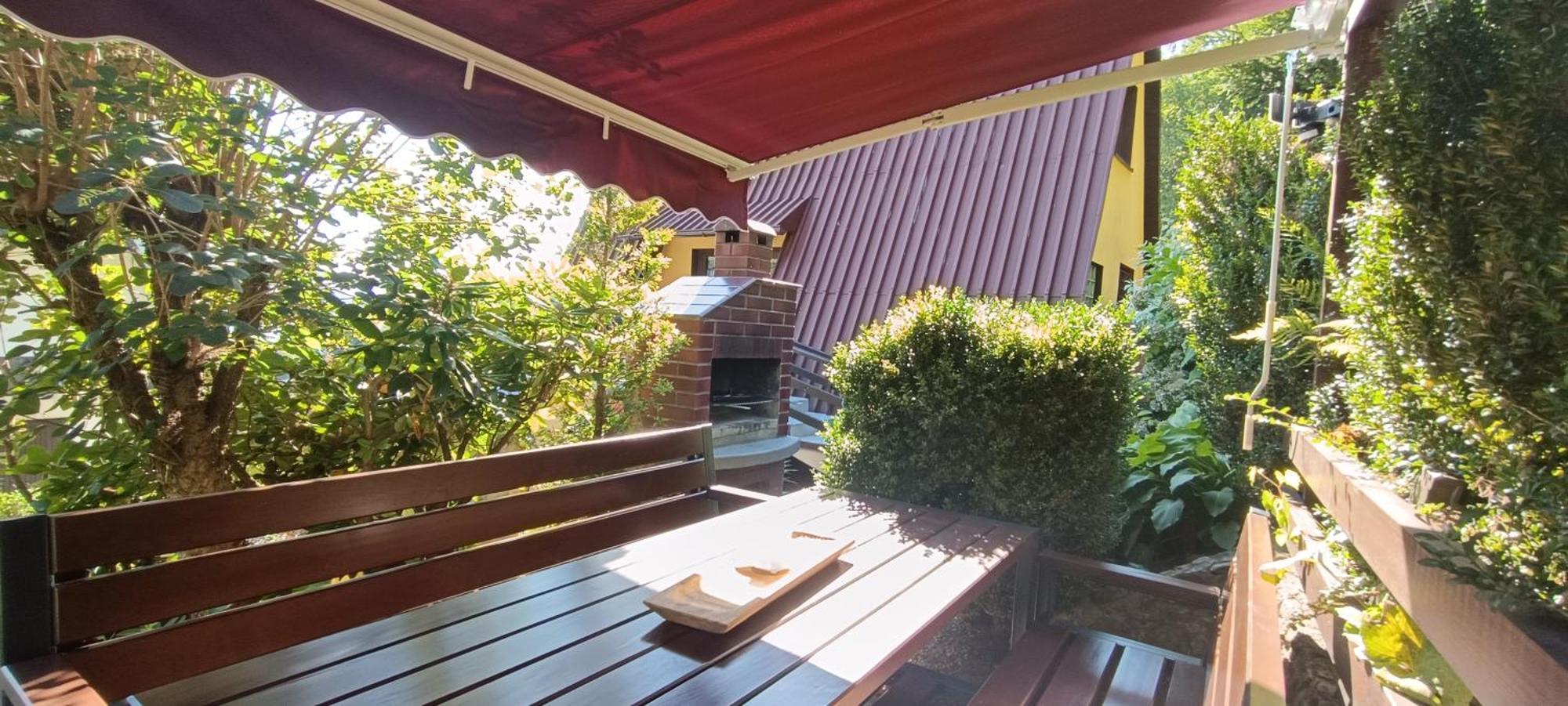 Domek Caloroczny Tresna Agata Luaran gambar